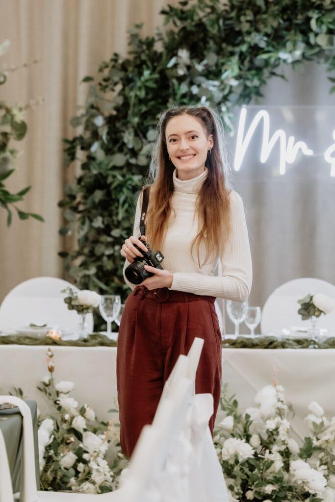 wedding day content creator