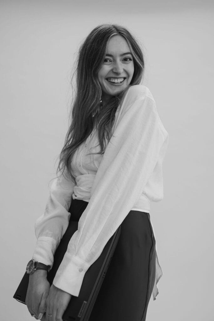 virtual assistant for wedding pros